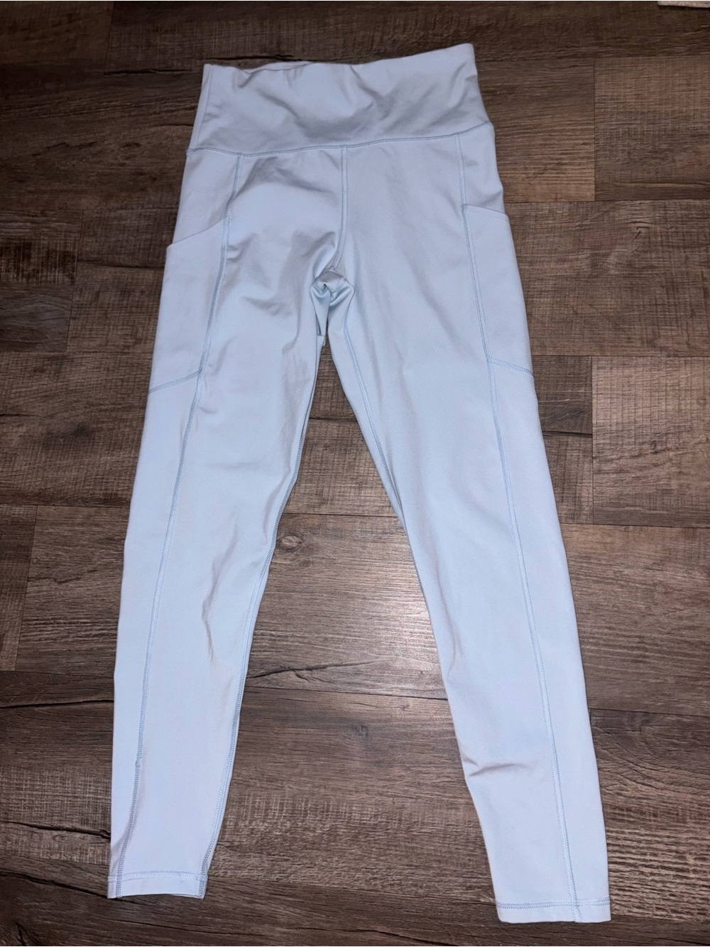 American Eagle everyday pocket leggings size medium long